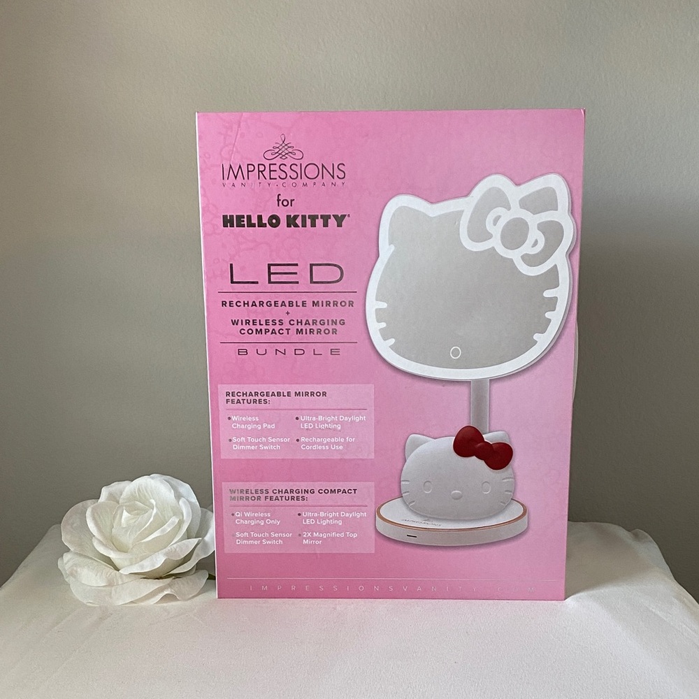 Hello Kitty LED Vanity Mirror